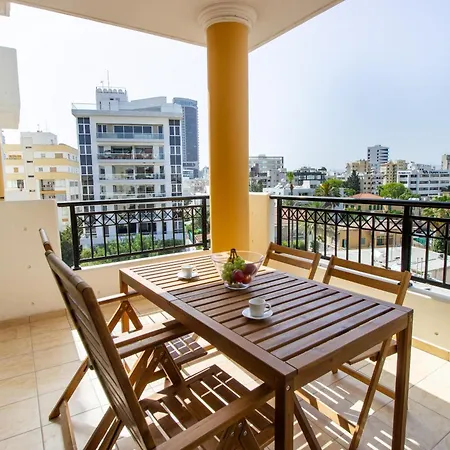 Flat In Nicosia's Centre Nikozja